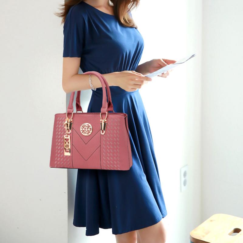 WOMEN FASHION BAGS